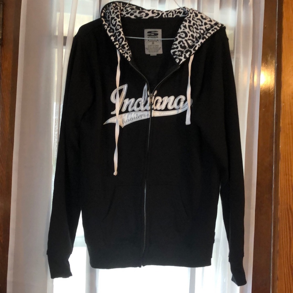 Women’s IU zip up
